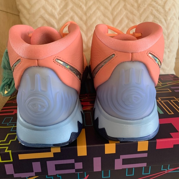 Kyrie 6 Concepts Khepri - Picture 4 of 8
